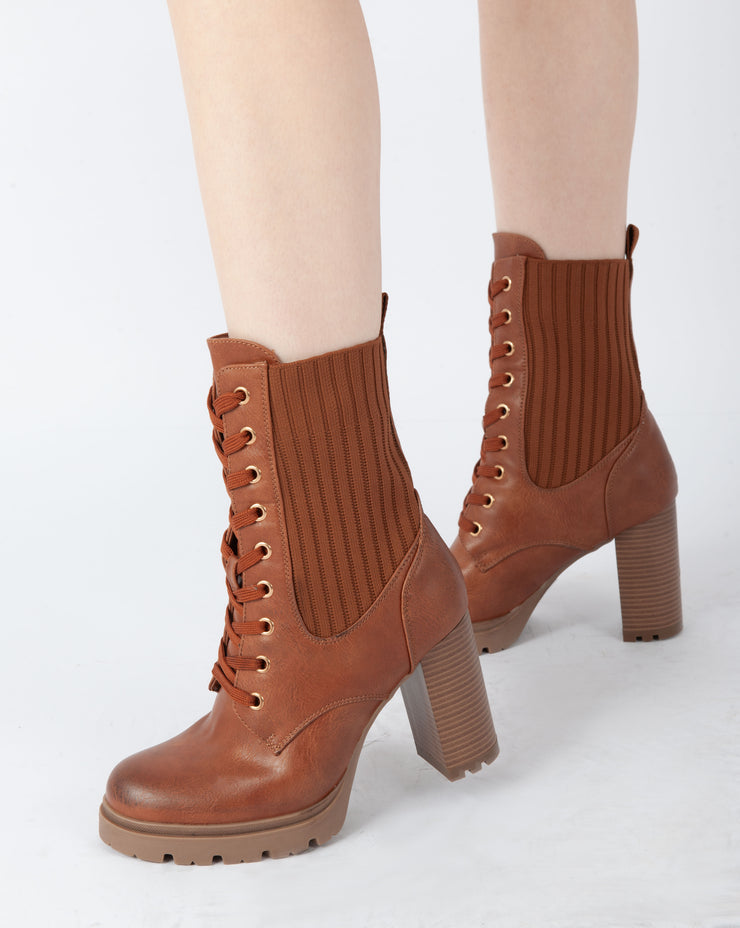 Heritage Ankle Boots - Camel