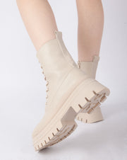 Minimal Lace-Up Boots - Beige