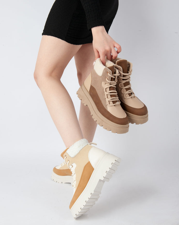 Cozy Hiker Boots - Beige