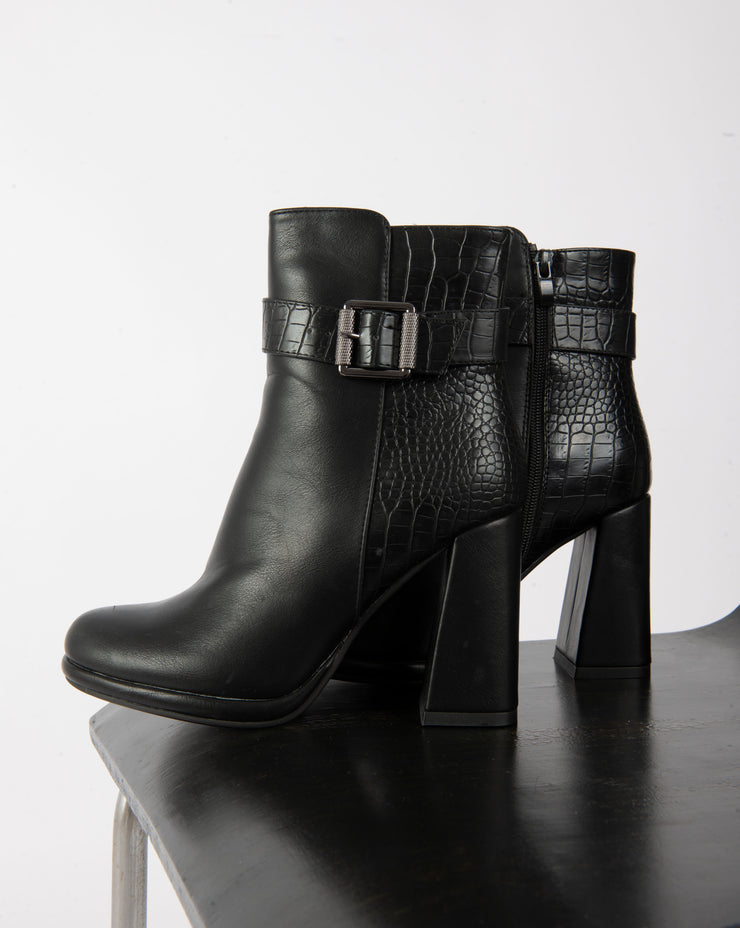 Textured Buckle Heel Boots - Black