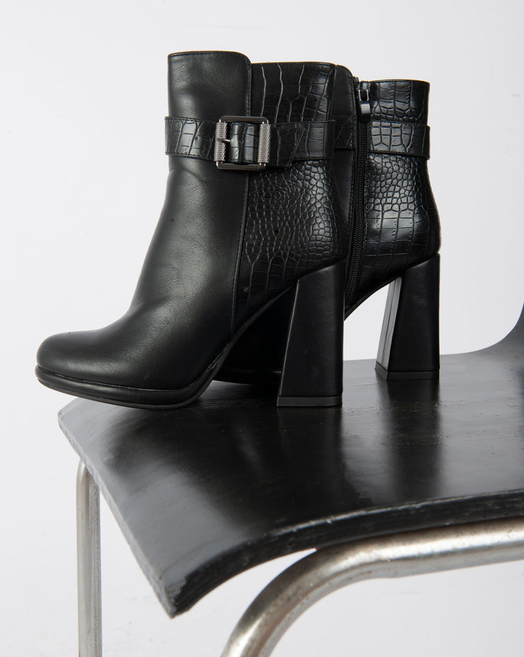 Textured Buckle Heel Boots - Black