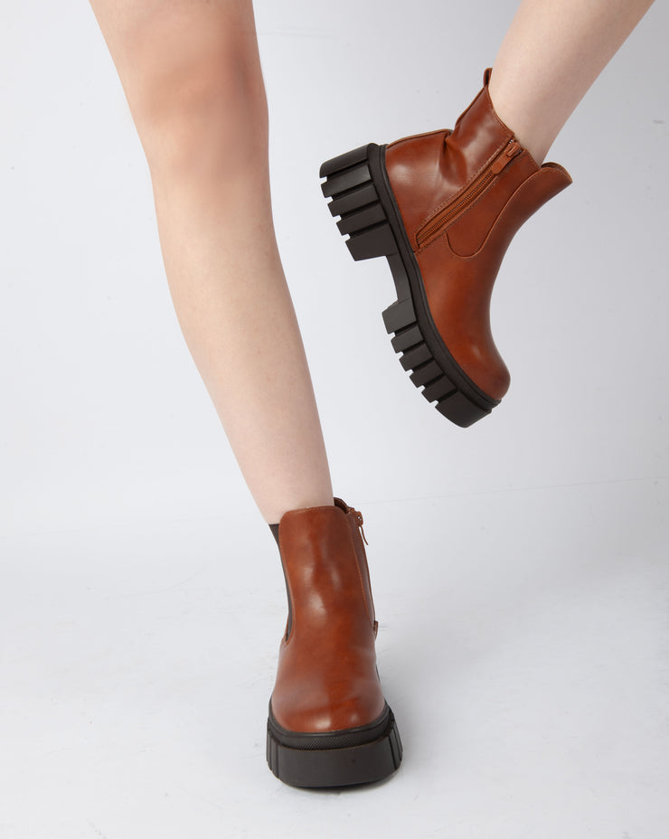 Trailblazer Ankle Boots - Camel