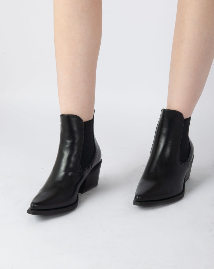 Western Pointed Boots - Black