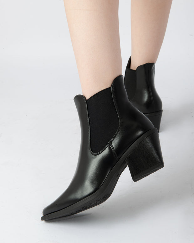 Western Pointed Boots - Black