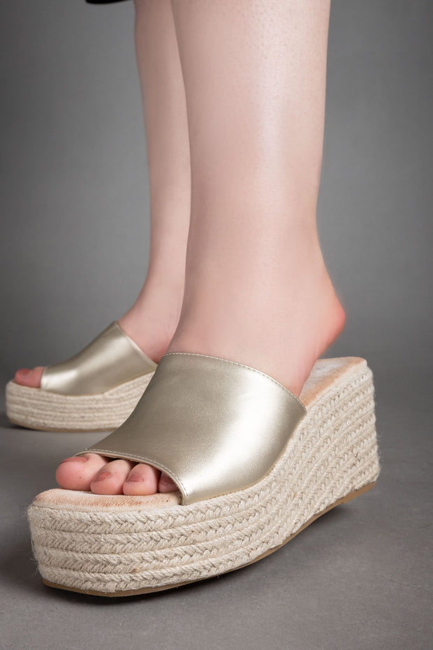 Espadrille Platform Sandals - Gold