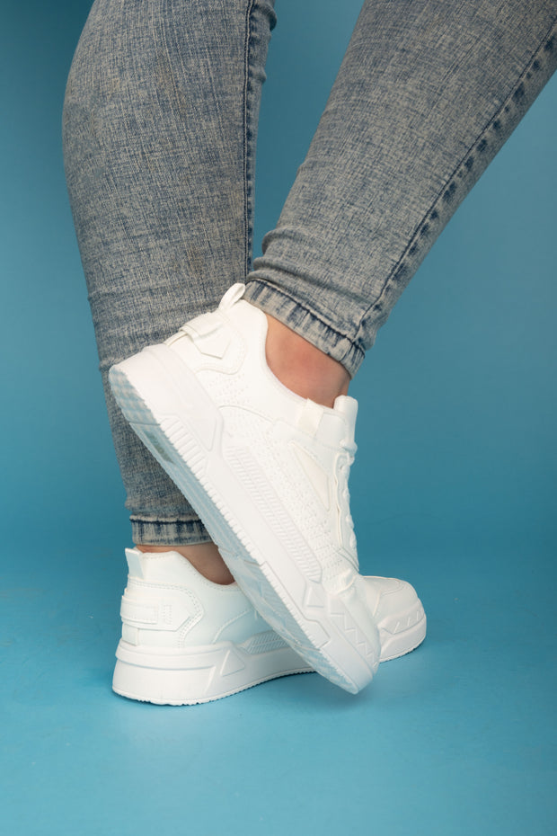 Urban Motion Sneakers - White