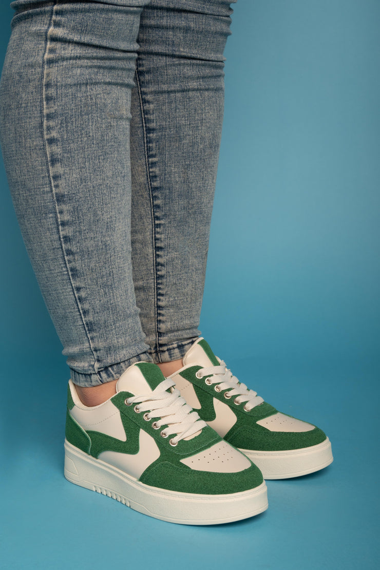 Trendy Casual Sneakers - Green