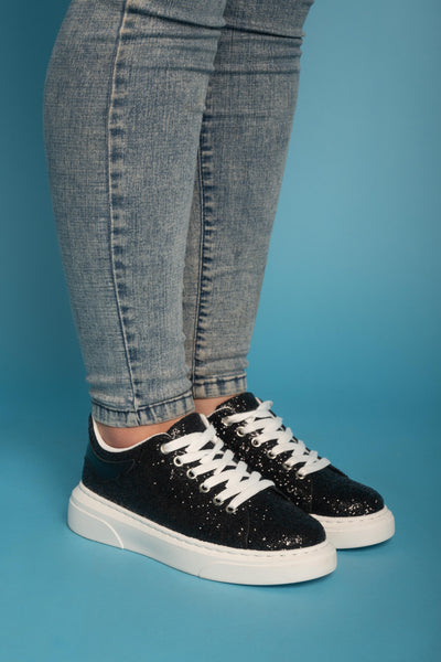 Casual Sneakers - Black