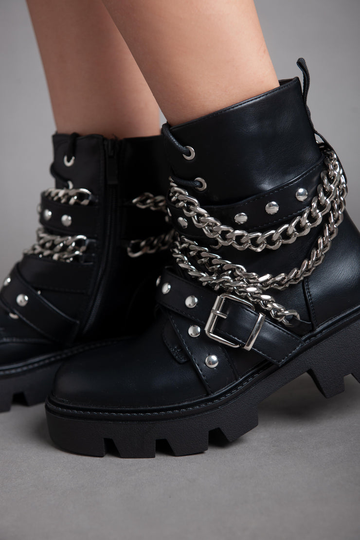 Chains Casual Half Boot - Black