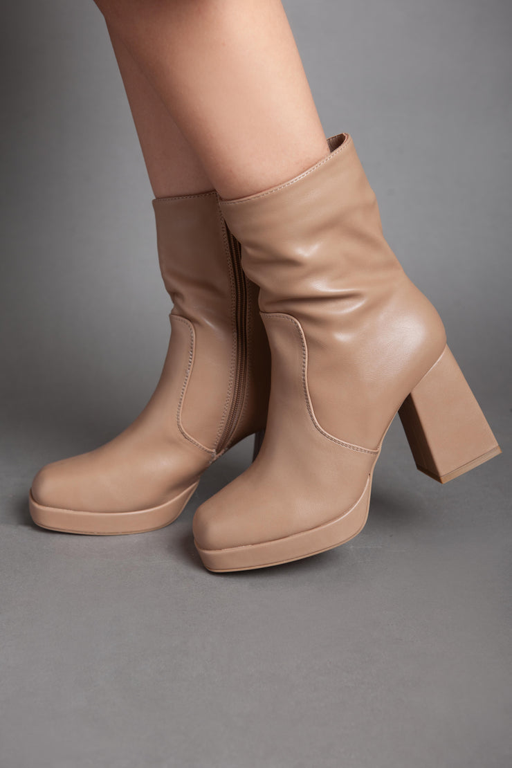 Squared Heeled Half Boot - Camel