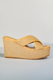 Bulky Summer Sandals - Beige