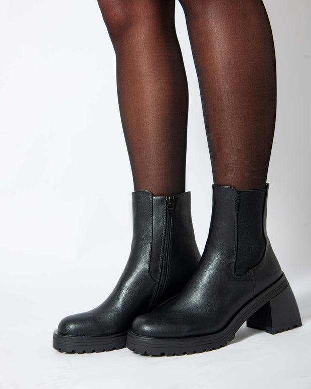 Warm Biker Ankle Boots - Black